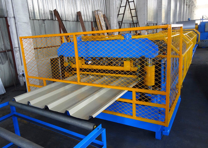 Trapezoidal Profile Metal Roof Roll Forming Machine 15 - 20 M/Min High Speed Type